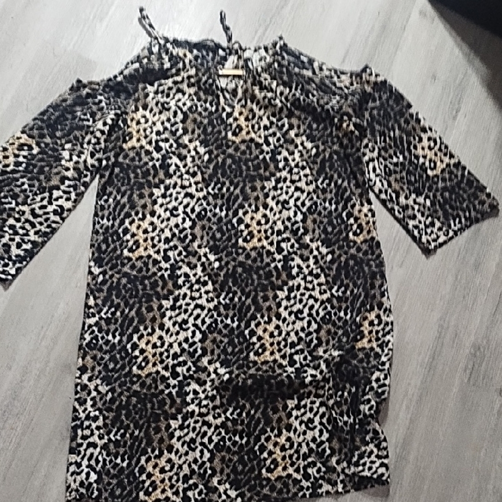 Speed Control Animal Print Cold Shoulder Blouse